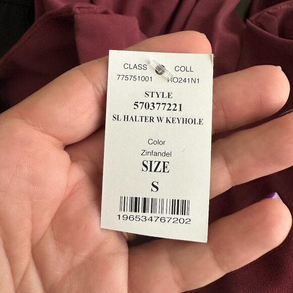 NWT White House Black Market Sleeveless Halter Keyhole Top Zinfandel S #WHBM5 - Picture 4 of 7